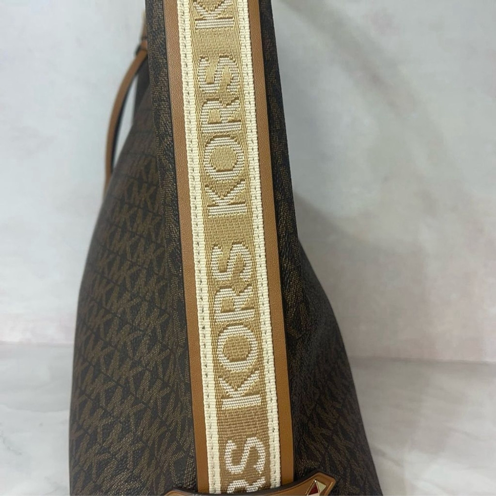 Michael Kors Maeve Signature Logo Hobo Shoulder Bag Brown - Picture 6 of 7